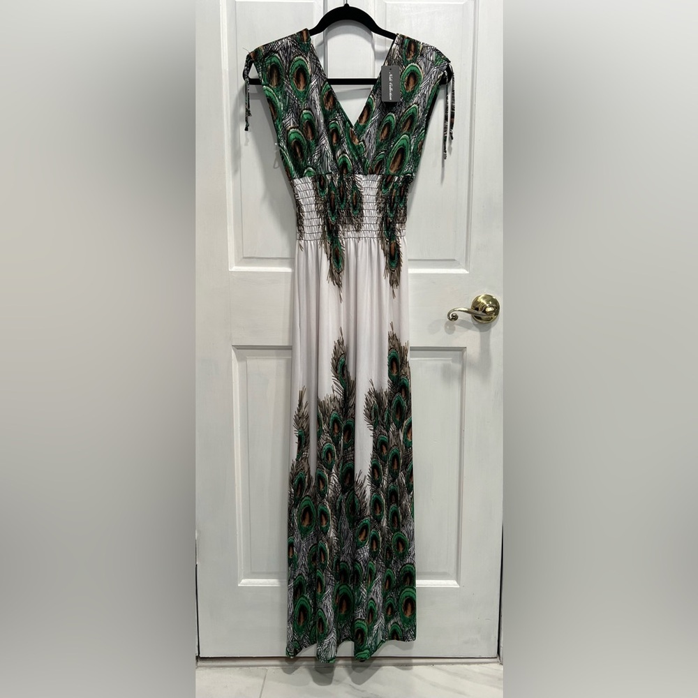 NALI COLLECTION NWT Green White Lightweight Smocked Peacock Maxi Dress SZ LARGE